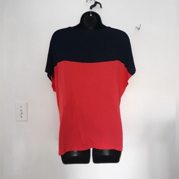 Forever 21 crewneck batwing top - Picture 3 of 4